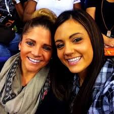 Jenny Anthony (@izzybella318)