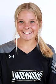 Madelyn Barton's Instagram, Twitter & Facebook