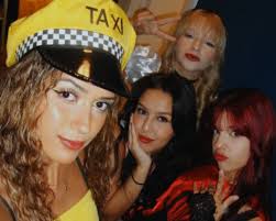 ELLA (@ellaofficialmusic) · Instagram 照片和视频