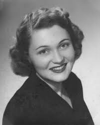 Nila Saylor Obituary