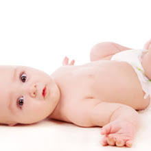 Il suce son pouce.apparition des ongles • le foetus est mince,aux mains avec peu de graisse corporelle. Quelle Taille Et Quel Poids Pour Le Bebe De 6 Mois Allobebe