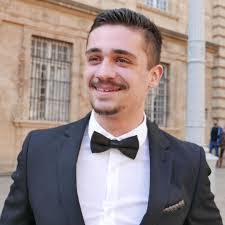 Rosemary Molinari's Instagram, Twitter & Facebook