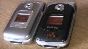 Sony Ericsson W300i vs Z530i : r ...