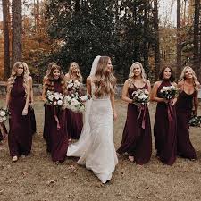 Bridesmaids In Merlot Mumuweddings Red Bridesmaid Dresses Bridesmaid Wedding Photos