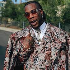 Damini ebunoluwa ogulu (born 2 july 1991), known professionally as burna boy, is a nigerian singer, songwriter, rapper, and dancer. Burna Boy Freundin Vermogen Grosse Tattoo Herkunft 2021 Taddlr