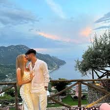 Liverpool star #Szoboszia has found love. The 23 year old Dominik Szoboszlai  is in Italy with his girlfriend enjoying themselves