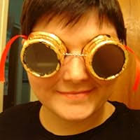 The Vanishing Violin (The Red Blazer Girls, #2) by Michael D. Beil