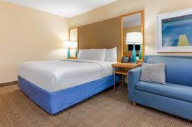 Contact la quinta inn ft. La Quinta Inn By Wyndham Ft Lauderdale Northeast Fort Lauderdale Updated 2021 Prices