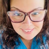 Amber Salvador's Instagram, Twitter & Facebook