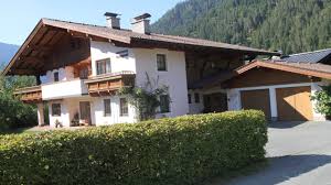In einer sehr guten zentralen lage nur wenige minuten zum skigebiet steinplatte oder zum badesee. Ferienwohnungen Christine Waidring Holidaycheck Tirol Osterreich