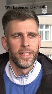 Robert Kreisel's Instagram, Twitter & Facebook