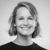 Clarissa Lowe's Instagram, Twitter & Facebook