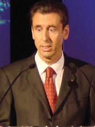 JETRADER NOVEMBER 06.indd