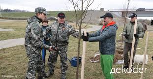 Syngenta kann den gewinn knapp gehalten. Lukaschenkos Buchse Der Pandora Dekoder Dekoder Journalismus Aus Russland In Deutscher Ubersetzung