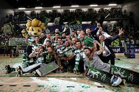 The latest tweets from @sporting_cp Hoquei Em Patins Sporting Campeao Europeu 42 Anos Depois