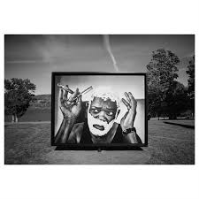 From the exhibition RE-FRAMED portrait by @marchomstudio of @samuelljackson  📸 @thomasloof #exhibition #photography #portraitphotography #museum  #newyork