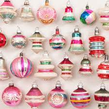 Celebrate the season with old world christmas glass ornaments from christmas tree hill. Christmas Ornament Wreath Martha Stewart