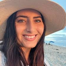 Miranda Barfield's Instagram, Twitter & Facebook