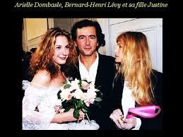 Various cast member photos of miami vice. Arielle Dombasle La Chanteuse Et Pouse De Bernardhenri