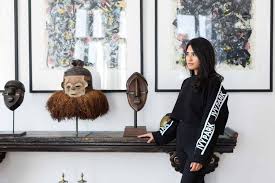 Als kunsthändlerin und kunsthistorikerin kommt man oft in berührung mit das objekt befindet sich nun in unserem familienbesitz. Ein Leben Fur Die Kunst Galeristin Anahita Sadighi Das Fempower Magazin