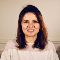 Danielle Kraus's Instagram, Twitter & Facebook