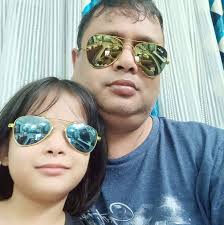 Washington Post की रिपोर्ट में सनसनीखेज़ खुलासा • मोदी ने LIC से 33,000  करोड़ रुपए अडानी को दिए • अडानी पर फ्रॉड का केस चल रहा है, ऐसे में कोई बैंक  अडानी