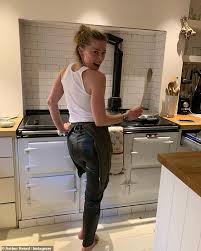 Amber laura heard is an american film and television actress. Amber Heard Pokes Fun About Mystery Surrounding Her Love Life Geeky Craze