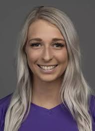 Melody Horton's Instagram, Twitter & Facebook