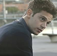 Soy Luna, serie donde hicieron que su protagonista hombre sufriera en todas  las temporadas, que fuera odiado y amado a la vez, que apareciera pocos  minutos en pantalla, le quitaron a su