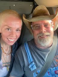 Happy Tuesday! We sure do appreciate our customers and family for all of  the kindness, prayers, and love. We hope everyone is having a wonderful  work week filled with blessings! 🙏🏻 Meg