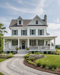 Tour this Georgia farmhouse with...