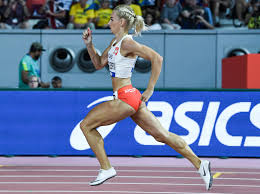 Competitors run once around a 400m track. Justyna Swiety Ersetic W Finale Mistrzostw Swiata Zdjecia Wideo Pasja Azs