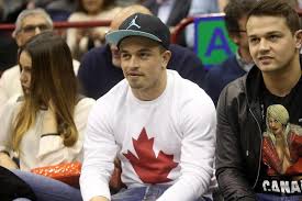 * see our coverage note. Shaqiri Ist Uberwaltigt Und Unterschreibt Bei Stoke City Tageswoche