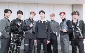 Got7 is a multinational group with 4 korean members, 1 thai member. Fbijt7ld2oyxfm