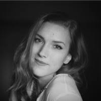 Leah Wheaton's Instagram, Twitter & Facebook