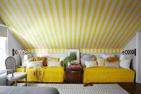 6 yellow bedroom photos and ideas. Charming Yellow Bedrooms To Brighten Your Day