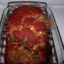 Bake in the preheated oven at 200 degrees celsius/ 400 degrees fahrenheit for 40 to 60 minutes or until the juices run clear. My Mama S Meatloaf