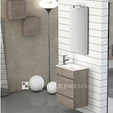 Comenzando por este fabuloso baño de color blanco con algunas piezas de madera, podemos apreciar algunos de los detalles más actuales en cuanto a. Muebles Para Banos Pequenos Online Muy Estilosos