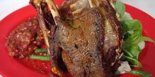 Resep bebek goreng sambal korek, ungkep dulu biar empuk. Cara Memasak Bebek Goreng Yang Empuk Dan Tidak Amis Ungkep Dulu