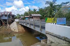 President benigno simeon aquino iii formally opened the new pamplona bridge in cagayan province monday. Steel Bridge In Agusan Del Sur Opens 12 Years After Materials Arrived Mindanews