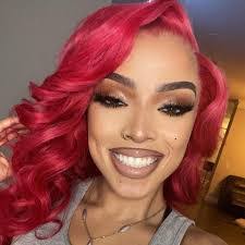 Kenisha Walker's Instagram, Twitter & Facebook