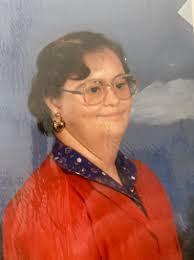 Lisa Colclasure's Instagram, Twitter & Facebook