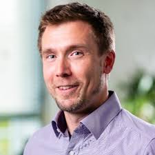 Devon Leach's Instagram, Twitter & Facebook