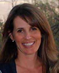 All Abroad: 3 Kids, 2 Years, 1 New Perspective; An American Family in  Paris: McClintock, Toni: 9780692362624: Amazon.com: Books