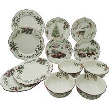 Better Homes And Gardens Heritage 12 Piece Dinnerware Set Walmart Com Christmas Dinnerware Christmas Dinnerware Sets Holiday Dinnerware
