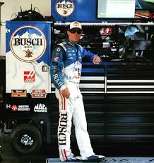 Kevin Harvick Sporting His New Busch Racing Suit Kevin Harvick Racing Suit Nascar Race Cars