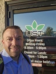 Jim Ayres's Instagram, Twitter & Facebook