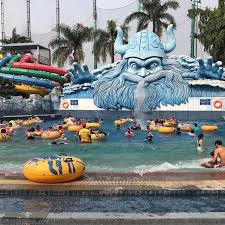 Berapa harga tiket masuk dan wahana pemandian ubalan atau ubalan waterpark pacet mojokerto? Liburan Anak Water Parks