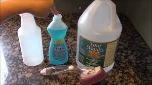 If You Haven T Jumped On The Bandwagon Yet And You Re Searching For A Better Way To Clean Your Shower We Hig Shower Cleaner Homemade Bathroom Cleaner Cleaning
