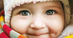 Die volle sehkraft erreichen kinder erst mit ungefähr zwei jahren. Baby Augen Sehvermogen Und Entwicklung Der Sehkraft